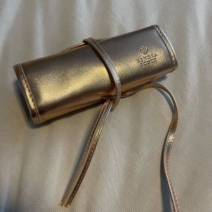 Kendra Scott jewelry travel case